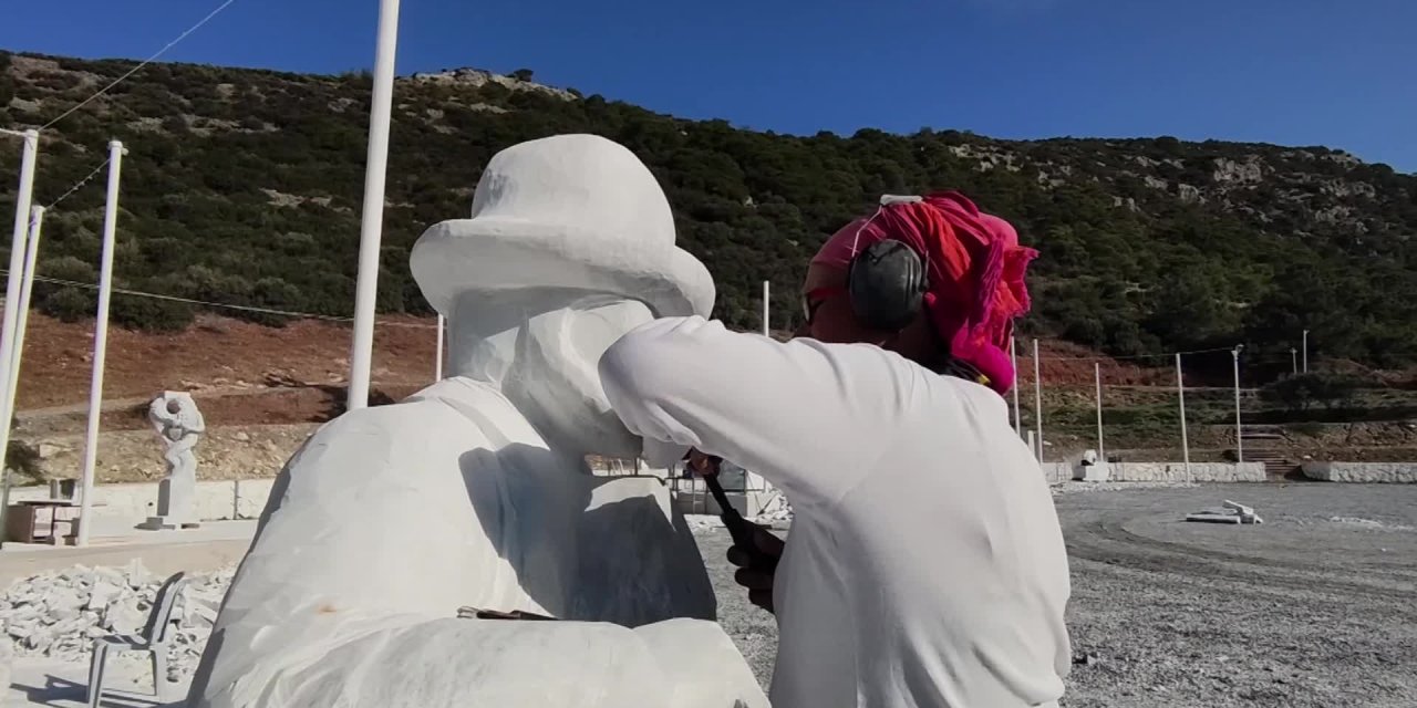GELECEĞİN HEYKELTRAŞLARI NEOPOLİS’TE YETİŞİYOR