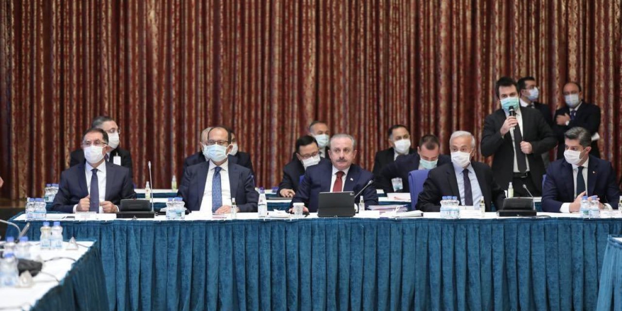 TBMM’NİN BÜTÇE GÖRÜŞMELERİ TARTIŞMALI BAŞLADI: “TBMM İRADESİ VESAYET ALTINDA, BÖYLE DENETİM YAPAMAYIZ”