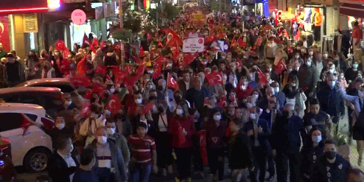 BALÇOVA'DA BAYRAM COŞKUSU