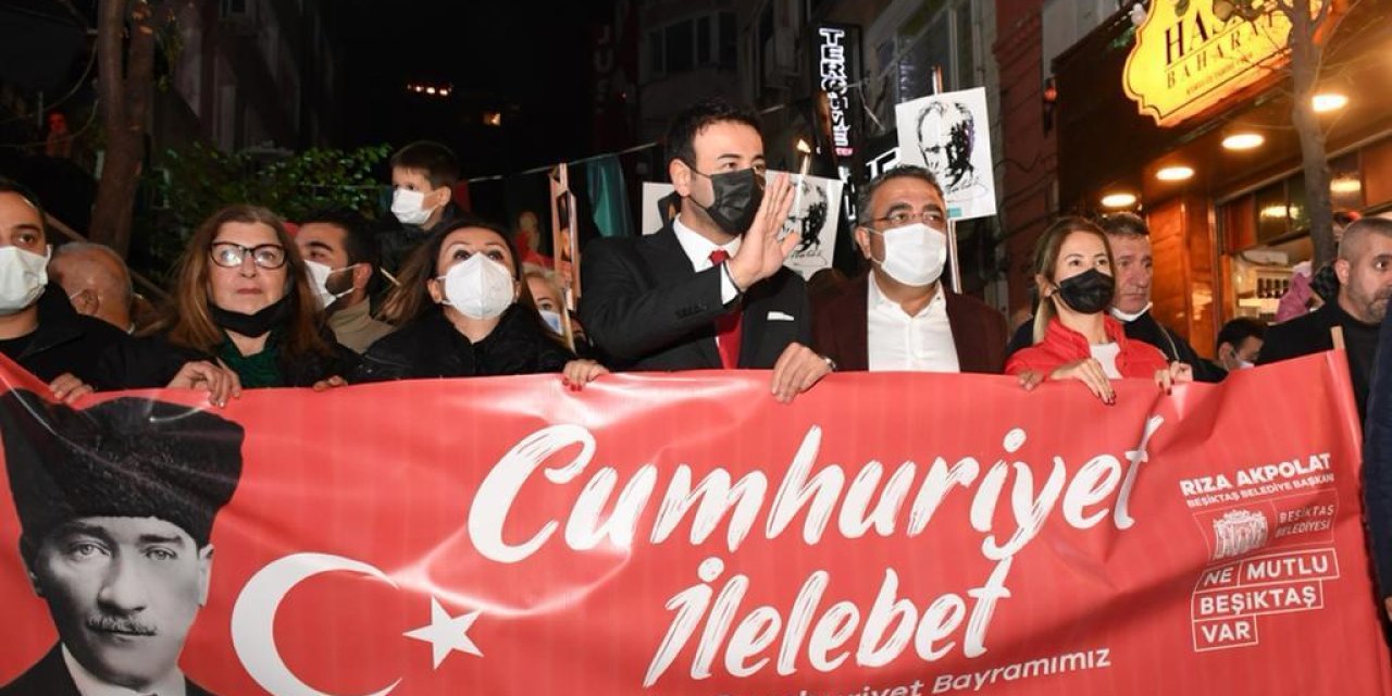 BEŞİKTAŞ’I CUMHURİYET COŞKUSU SARDI