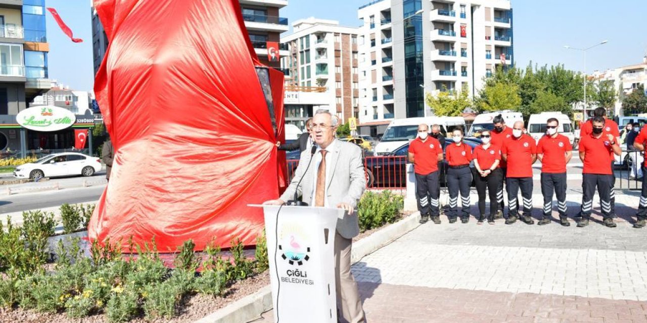ÇİĞLİ'DE DEPREM ANITI AÇILDI