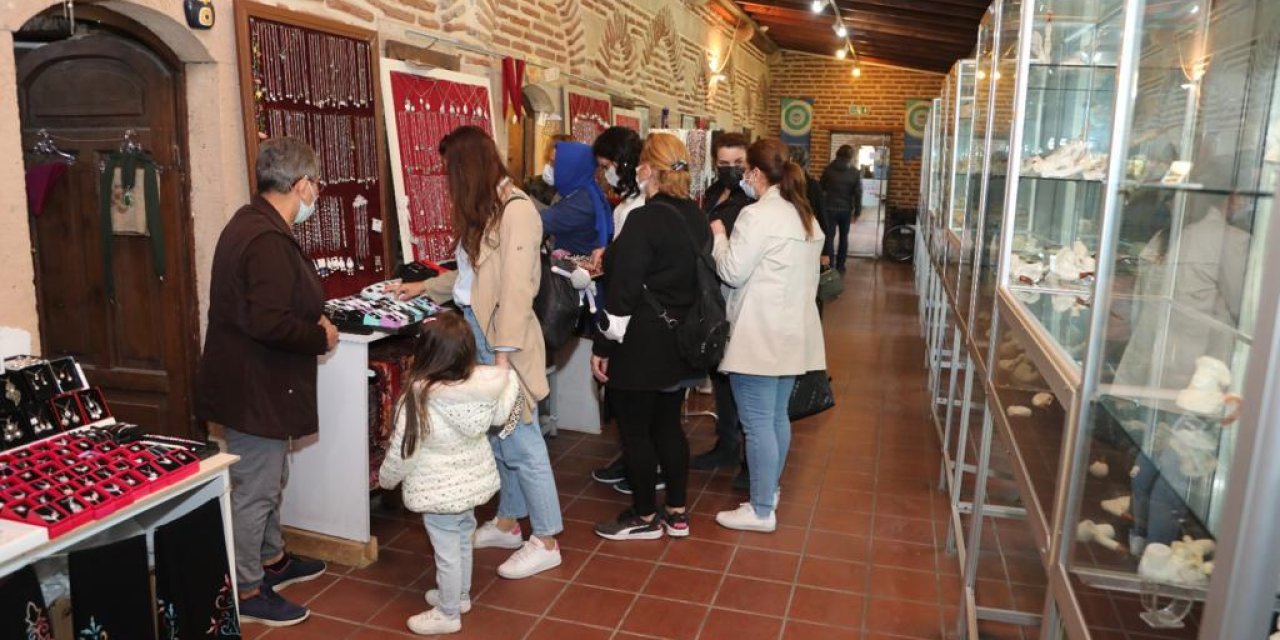 ODUNPAZARI'NDA KADINLAR İÇİN KÜLTÜR TURU