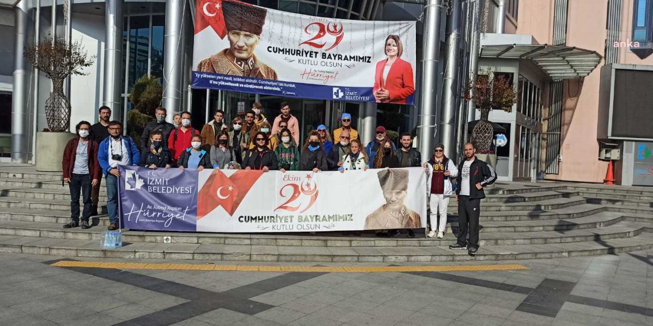 İZMİT BELEDİYESİ HOŞGÖRÜ YOLU'NDA YÜRÜYÜŞ DÜZENLEDİ