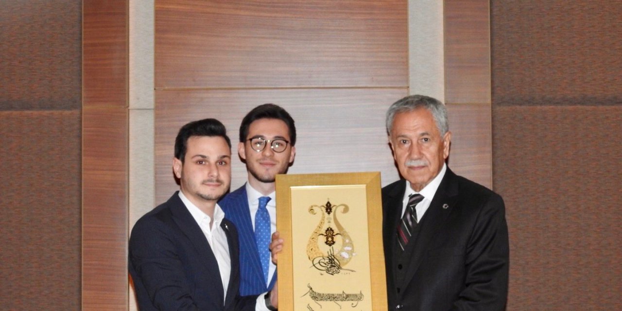 BÜLENT ARINÇ: "2015 SONRASINDA OLMADIĞIM İÇİN HİÇBİR MESULİYET KABUL ETMİYORUM"