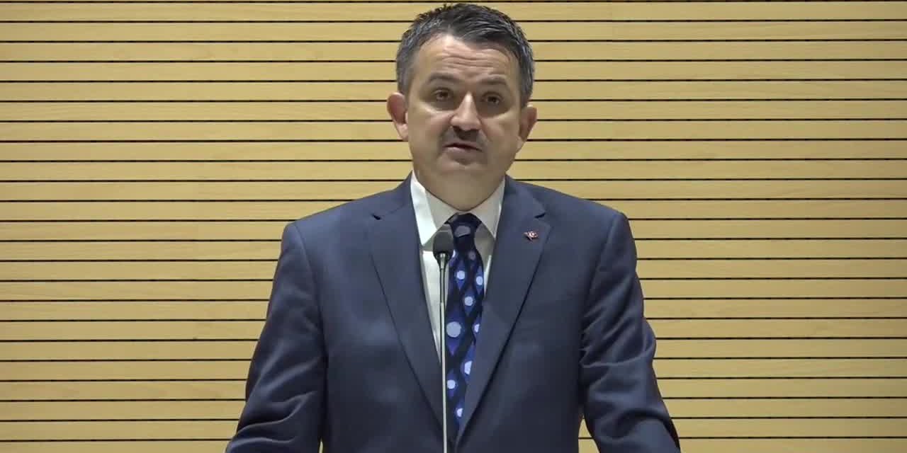 BAKAN PAKDEMİRLİ: "ÜRETİCİLERİMİZ MALİYETLERİNDEN ENDİŞE ETMESİNLER. EKİP BİÇMEYE DEVAM ETSİNLER"