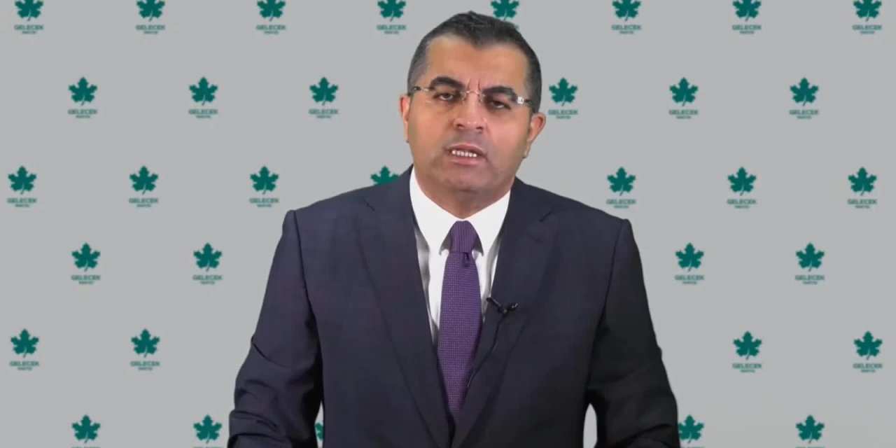 GELECEK PARTİLİÖZCAN'DAN SOYLU'YA: BİR KEZ DAHA İSTİFAYI DENEYİN, BELKİ BU SEFER BAŞARIRSINIZ