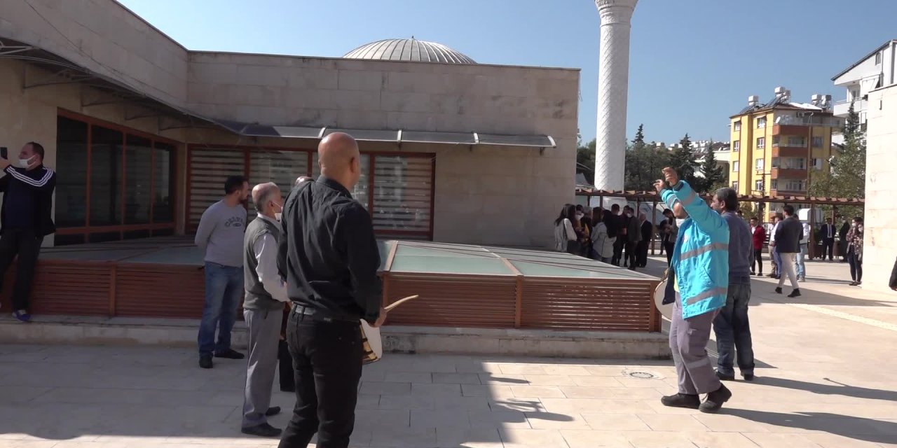 HATAY BÜYÜKŞEHİR BELEDİYESİ'NDE TOPLU İŞ SÖZLEŞMESİ İMZALANDI