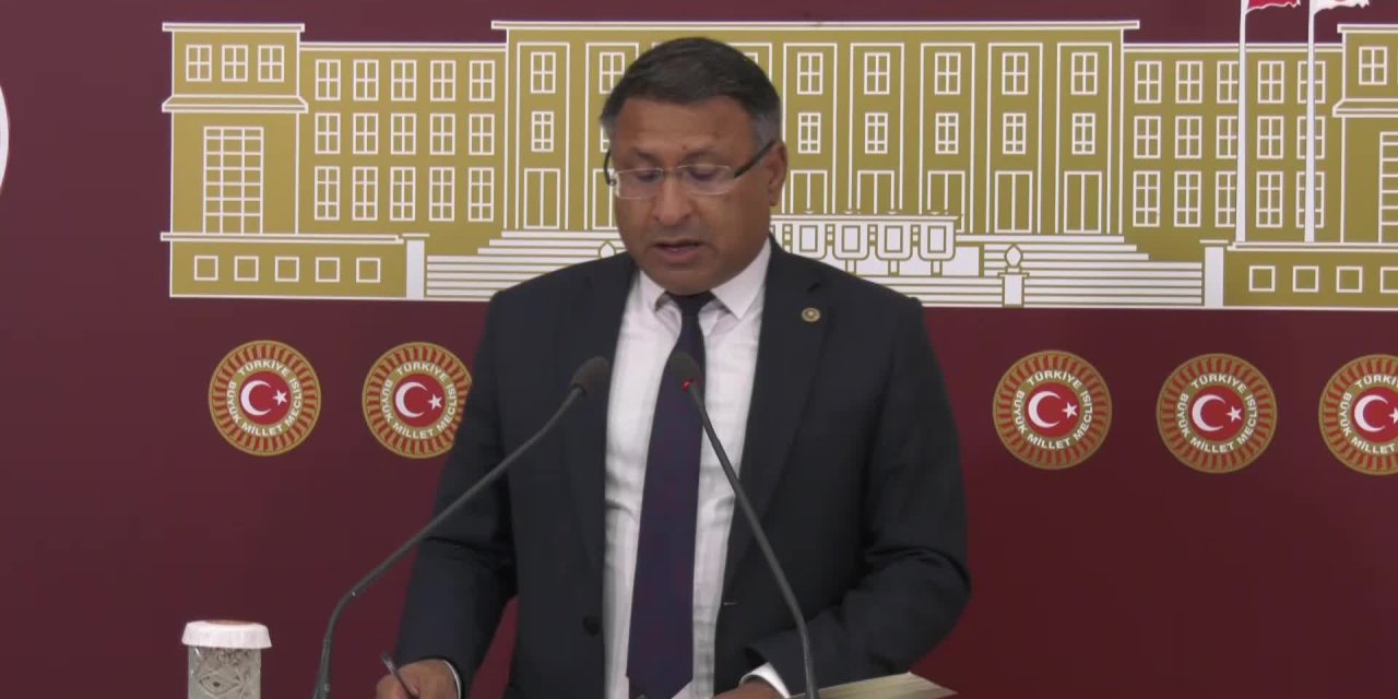 PURÇU’DAN ‘ÜÇ KURUŞ’ İSİMLİ DİZİYE TEPKİ: “BİZİM İÇİN BU DİZİ 1 KURUŞ BİLE ETMEZ”