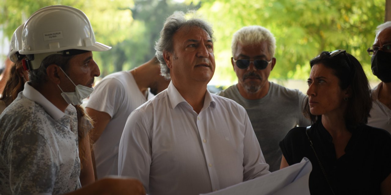 BORNOVA BELEDİYESİ'NİN YAPIMINI SÜRDÜRDÜĞÜ ÇAMDİBİ YÜZME HAVUZU İNŞAATI HIZLA İLERLİYOR
