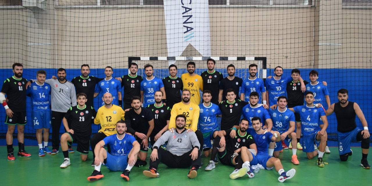 NİLÜFER BELEDİYESİ HENTBOL TAKIMI HAZIRLIK MAÇINDAN GALİP AYRILDI