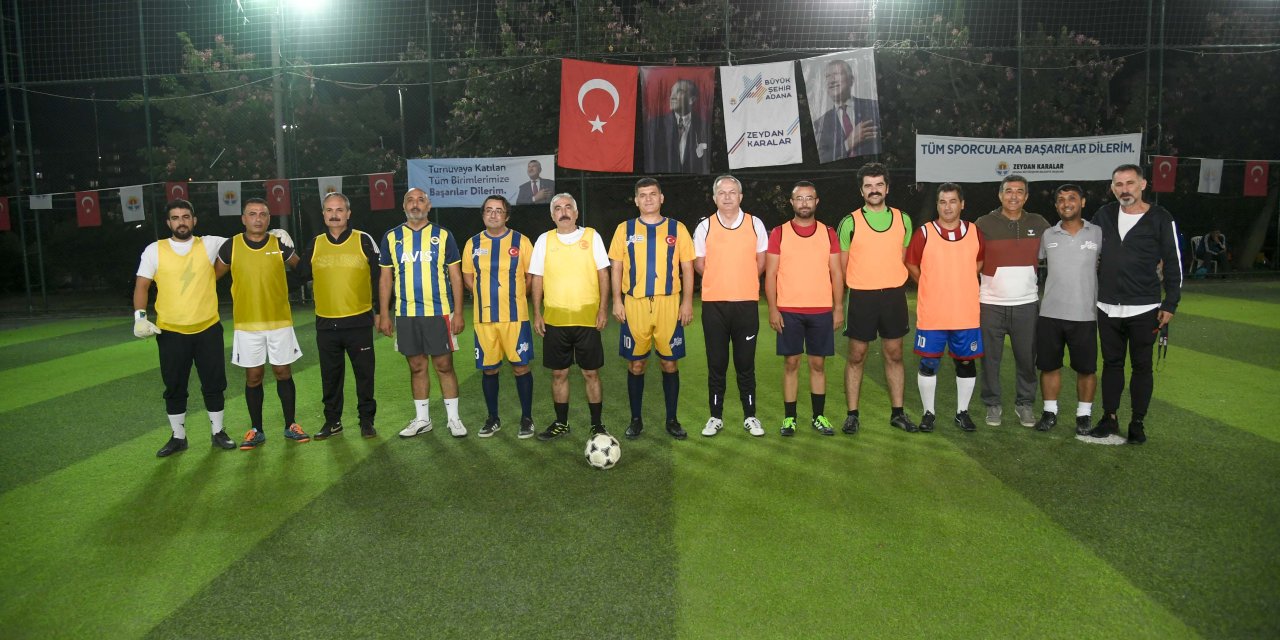 ADANA BÜYÜKŞEHİR BELEDİYESİ 1. CUMHURİYET FUTBOL TURNUVASI SONA ERDİ