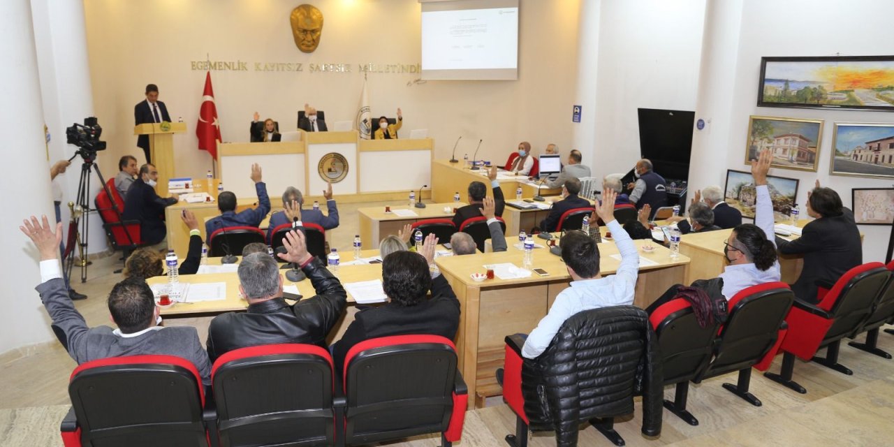 PELİTKÖY SAHİLİ BURHANİYE'NİN 40. MAHALLESİ OLDU