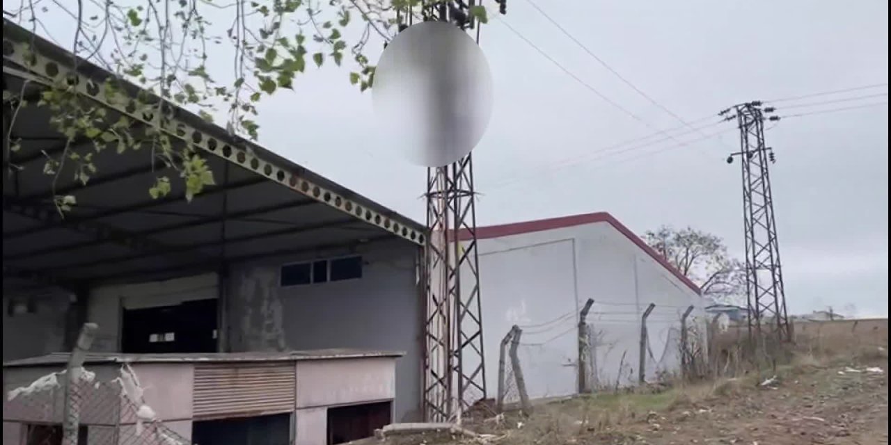 31 BİN 500 VOLT ELEKTRİK ÇARPTI DİREKTE ASILI KALDI