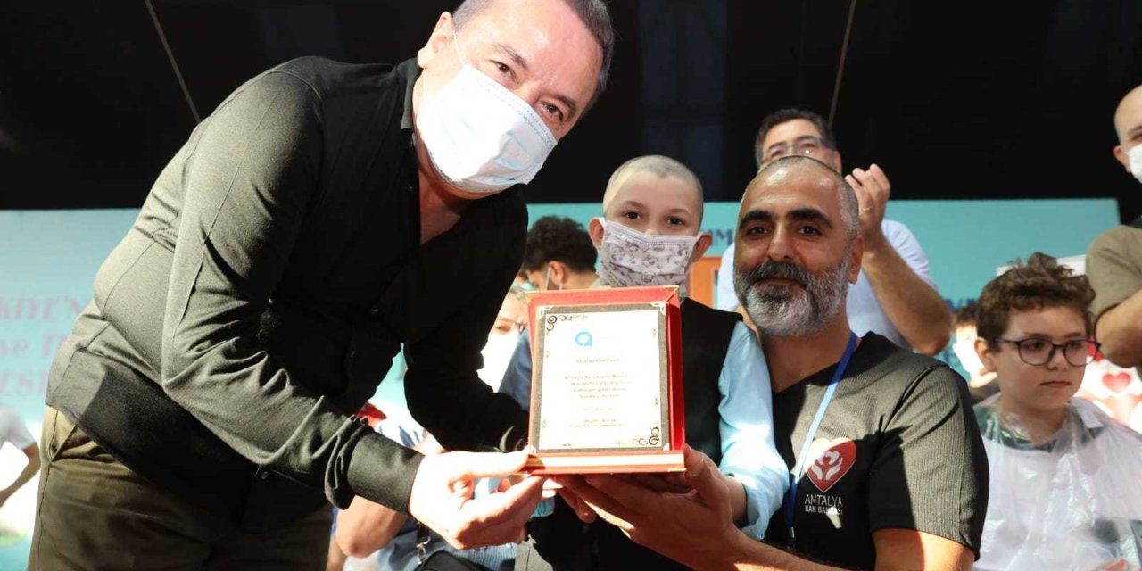 HOBİFEST'TE LÖSEMİLİ ÇOCUKLARA DESTEK ETKİNLİĞİ