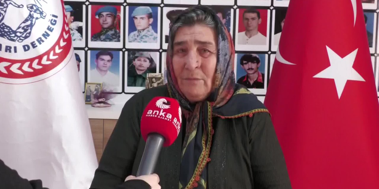 ŞEHİT ANNESİ PAKİZE AKBABA: MADEM ŞEHİTLERİ BAŞ TACI YAPIYORDUNUZ, BENİ NEDEN 4 YILLA YARGILADINIZ?