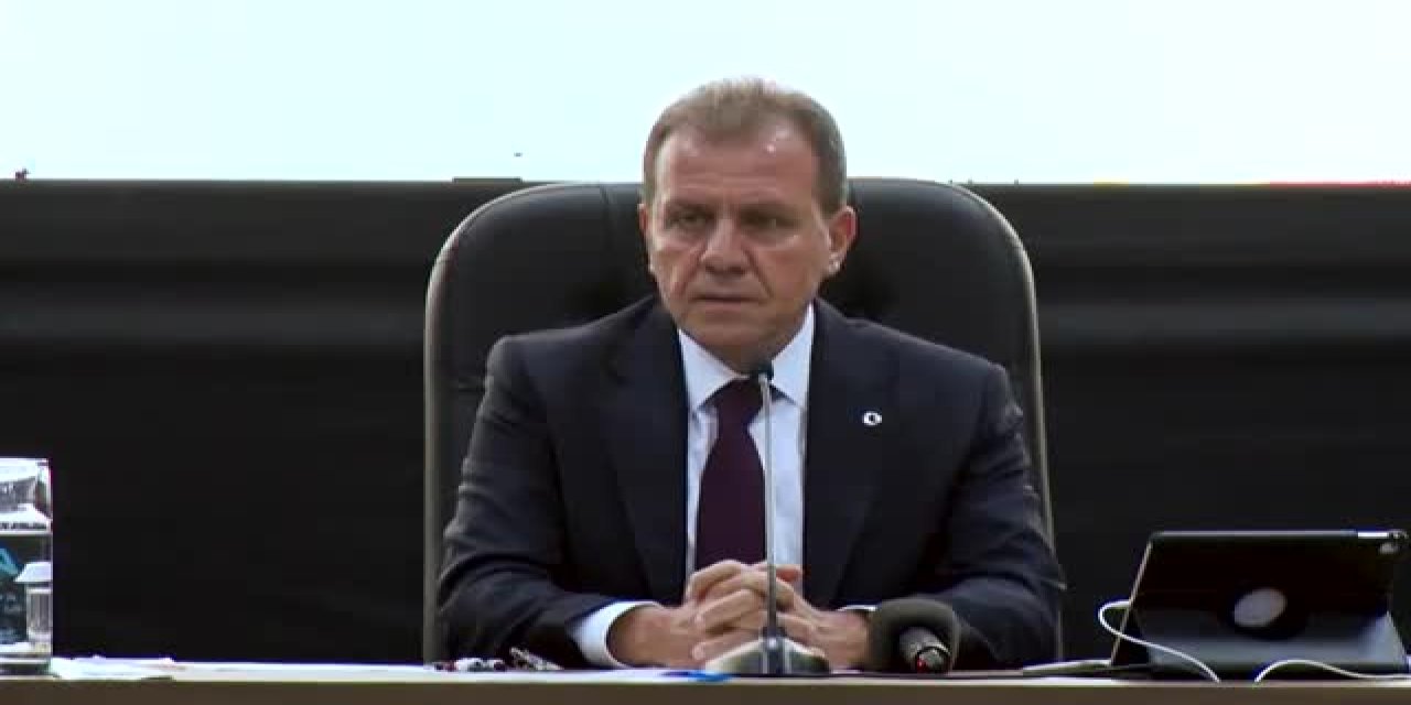 VAHAP SEÇER: “ATATÜRK’Ü BİTMEYEN BİR ÖZLEMLE ANIYORUM”