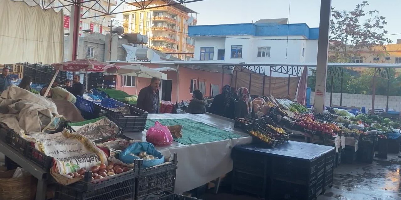 SİİRTLİ ESNAF: MAAŞI YİNE AYNI, AMA NEYE BAKSAN İKİ KATI