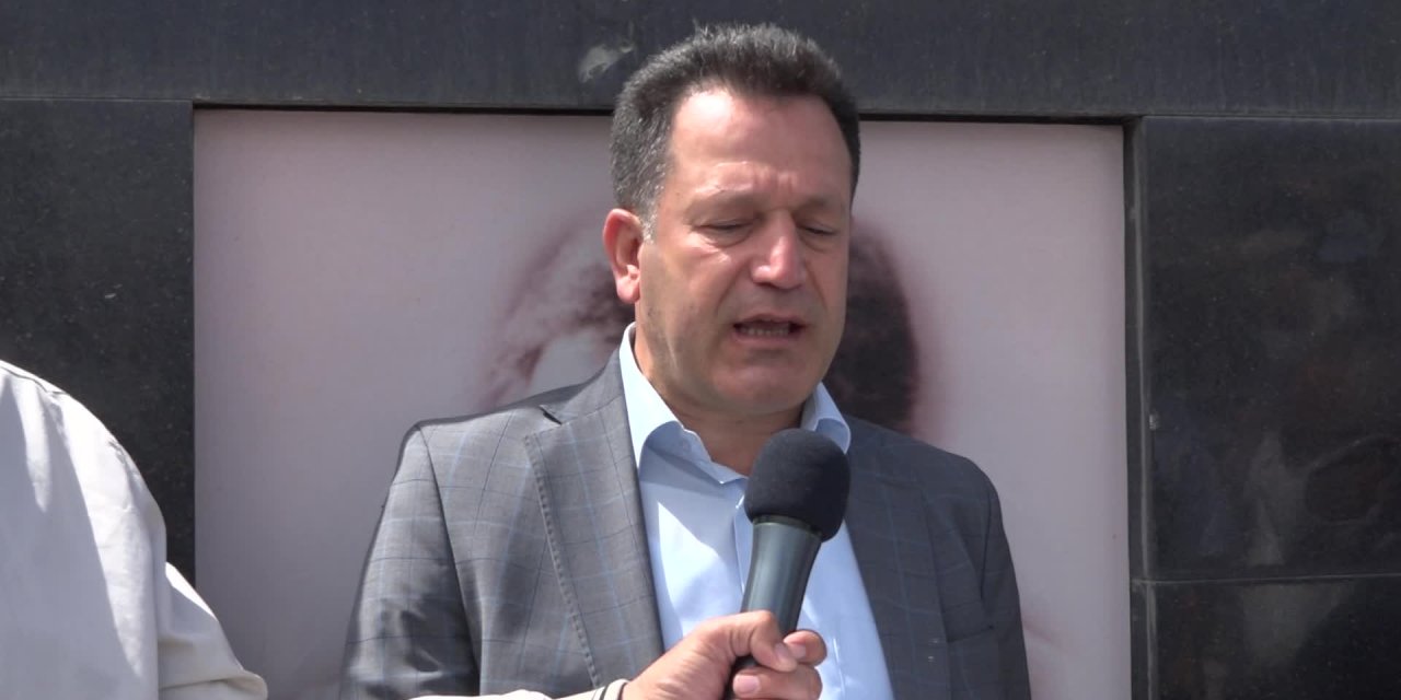 KUŞADASI’NDA RESTORAN SAHİPLERİ AYAĞA KALKTI