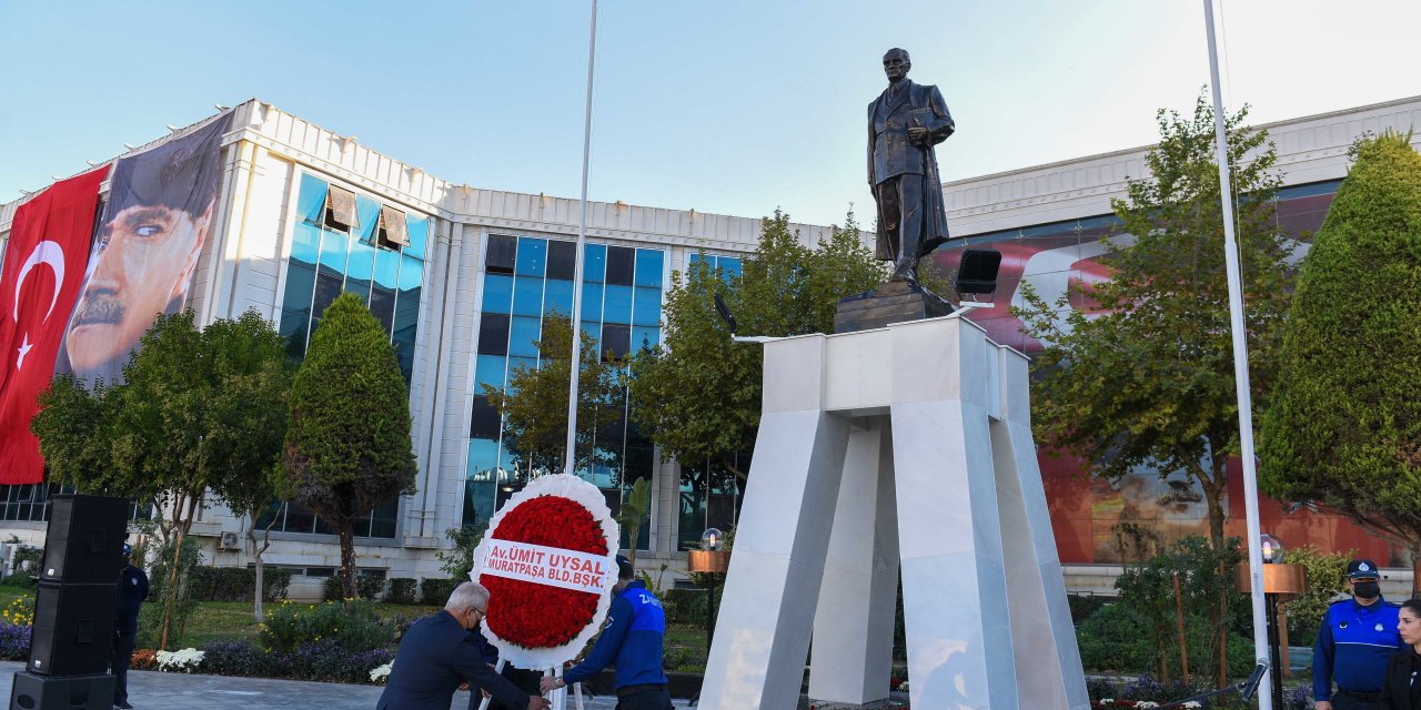 MURATPAŞA’DA 10 KASIM ANMASI
