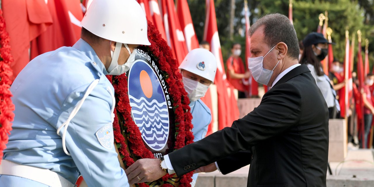 MERSİN’DE SAAT 09.05’TE HAYAT DURDU