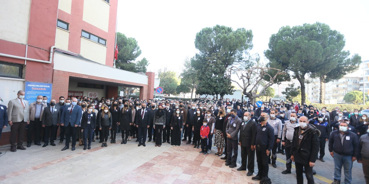 EFELER’DE ATATÜRK ÖLÜMÜNÜN 83'ÜNCÜ YILINDA ANILDI