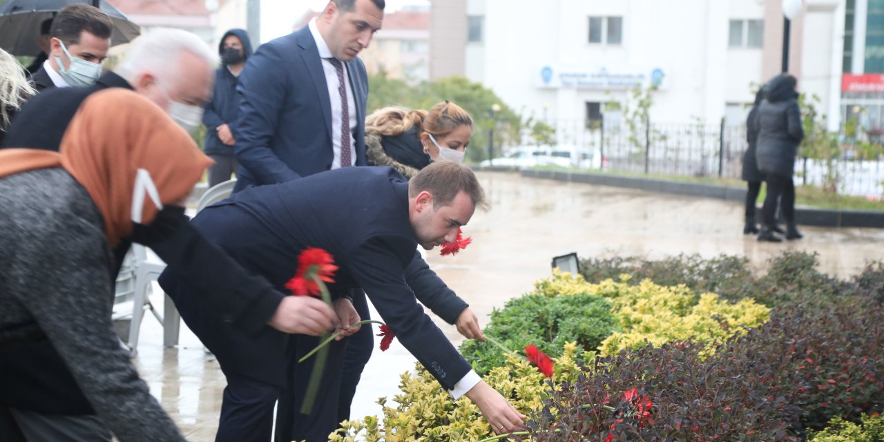 ATAKUM BELEDİYESİ’NDEN ULU ÖNDER İÇİN ANMA TÖRENİ