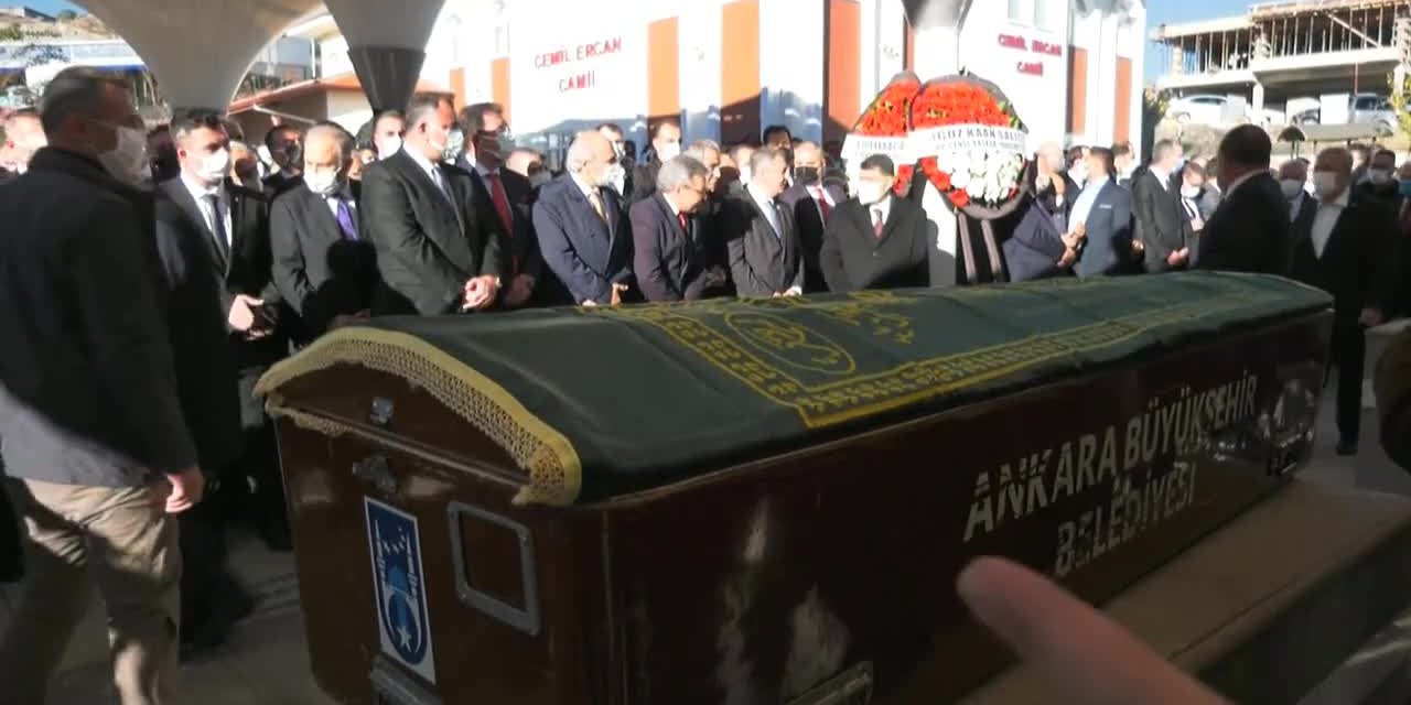 MANSUR YAVAŞ'IN KARDEŞİ SABRİ YAVAŞ SON YOLCULUĞUNA UĞURLANDI