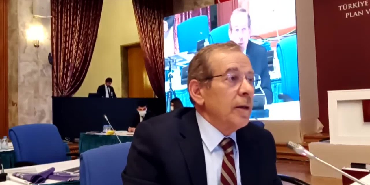 CHP’Lİ ŞENER: “CİNSİYET EŞİTSİZLİĞİNİN EN BELİRGİN OLDUĞU YERLERDEN BİRİ MEVCUT CUMHURBAŞKANLIĞI HÜKÜMETİ”