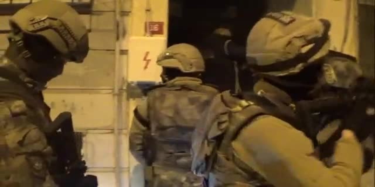 İSTANBUL'DA DEAŞ VE EL KAİDE'YE OPERASYON: 9 GÖZALTI