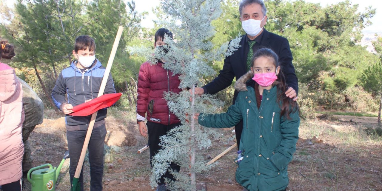 BURHANİYE’DE MİLLİ AĞAÇLANDIRMA GÜNÜ