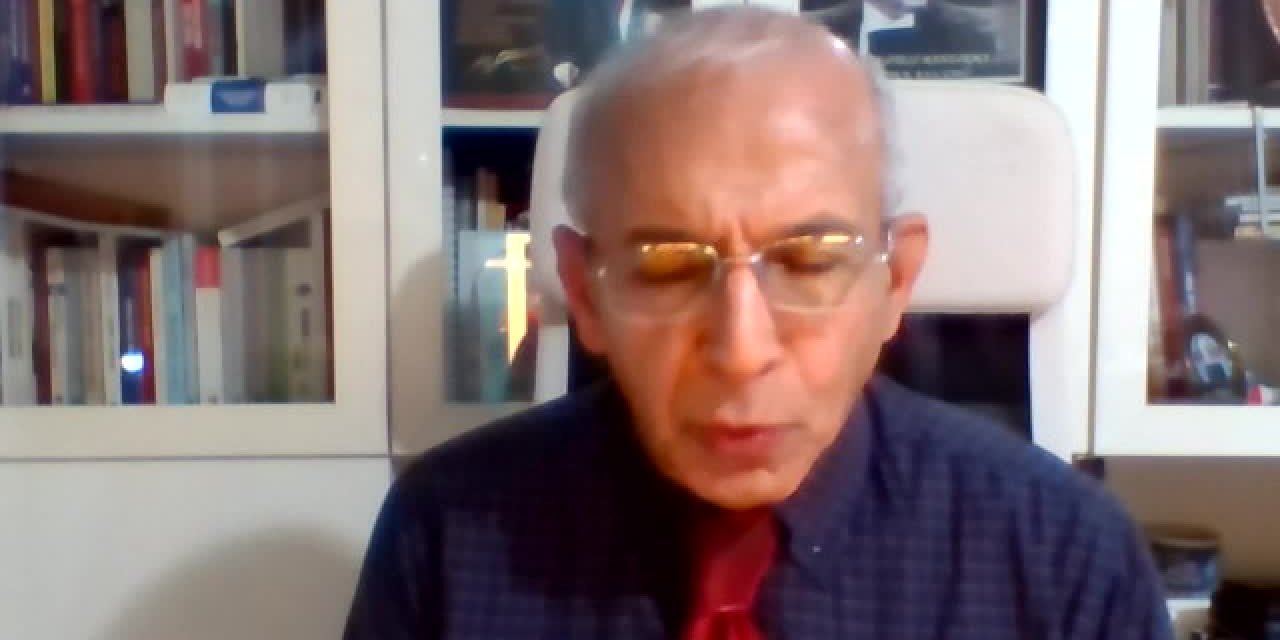 PROF. DR. SALTIK: "TÜRKİYE'DE TOPLUM BAĞIŞIKLIĞI ARTMIYOR, AZALIYOR"