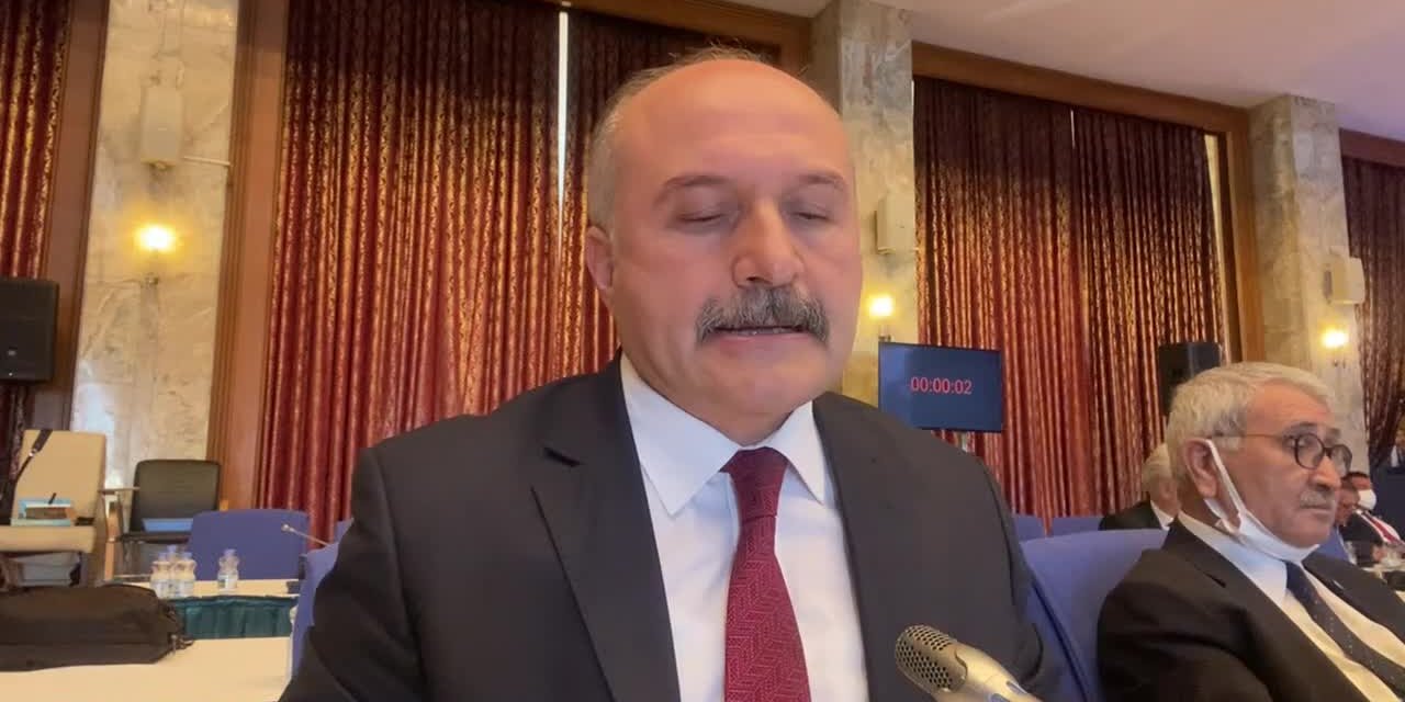 İYİ PARTİLİ USTA: 2071'E BAKIYORSUNUZ BURNUNUZUN UCUNU GÖREMİYORSUNUZ