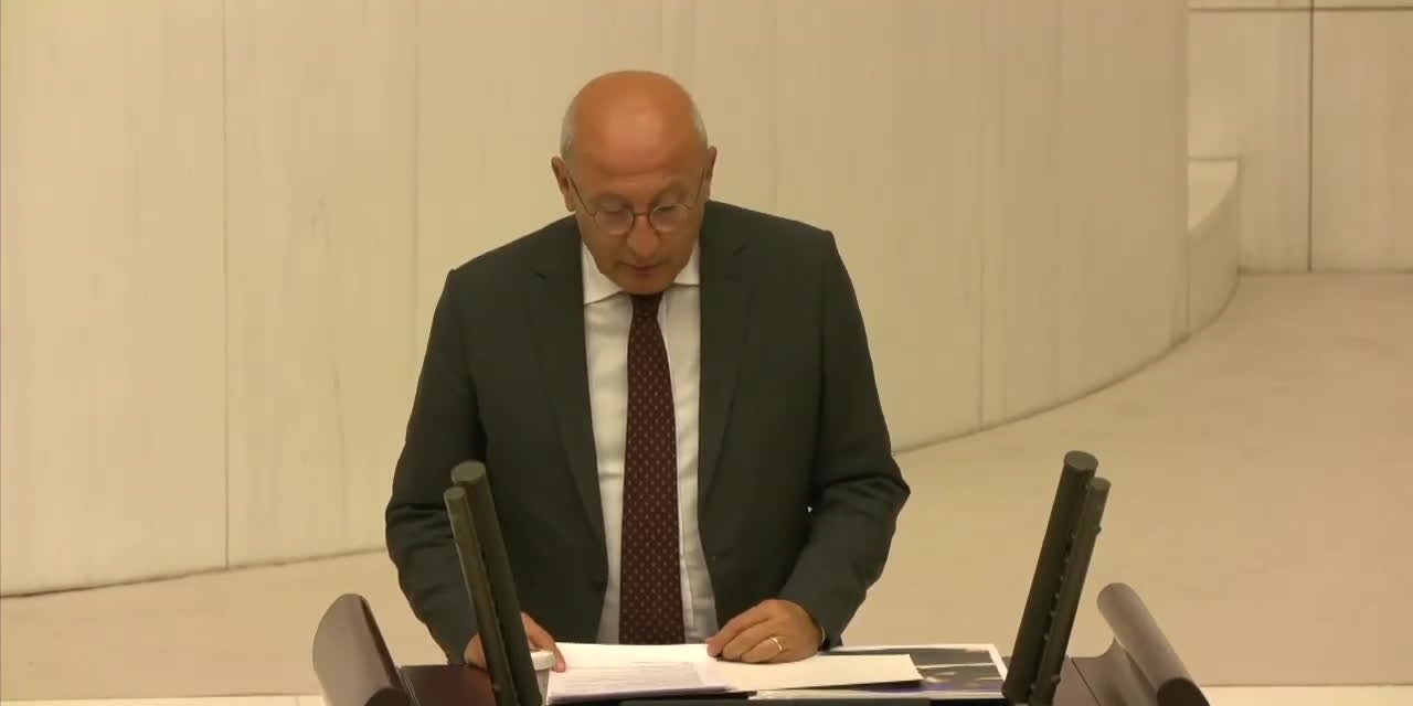 ÇAKIRÖZER: "DÜNYA KUPASI'NIN JANDARMALIĞINI ÜSTLENMENİN VEBALİ BÜYÜK OLUR"