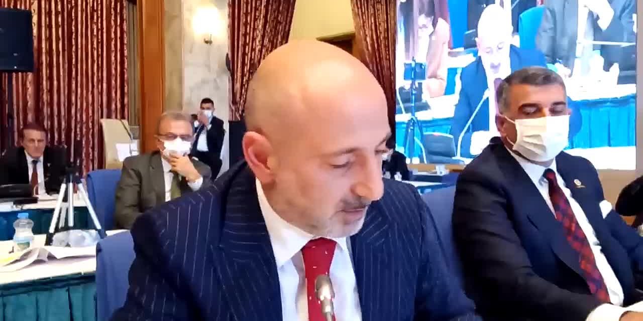 ÖZTUNÇ'TAN BAKAN KURUM'A: "ÇEVRE DEĞİL ŞEHİRCİLİK KONUSUNDA DAHA AĞIRLIKLI BİR BAKANLIK GÖREVİ YAPIYOR GİBİSİNİZ"