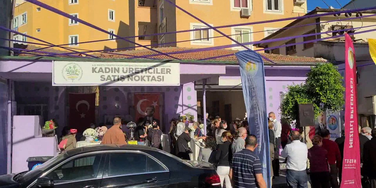 MEZİTLİ SOLİNOVA ÜRETİCİ KADIN KOOPERATİFİ YENİ BİR SATIŞ NOKTASINA KAVUŞTU