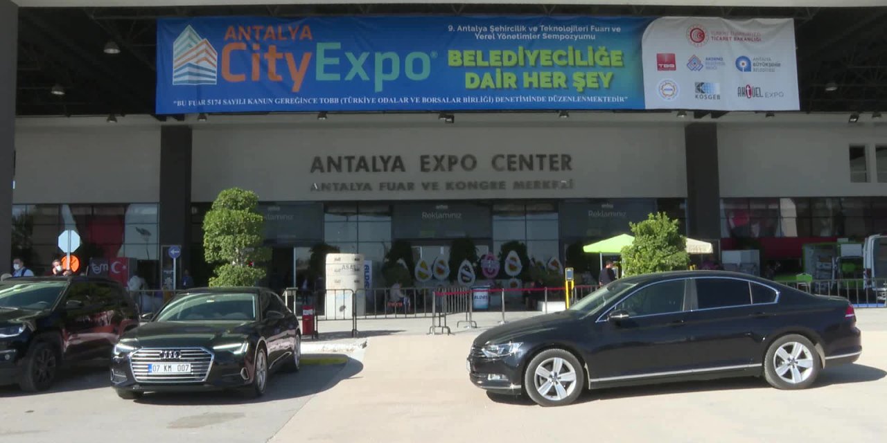BÜYÜKŞEHİR BELEDİYESİ, PROJELERİYLE ANTALYA ŞEHİRCİLİK FUARI’NDA