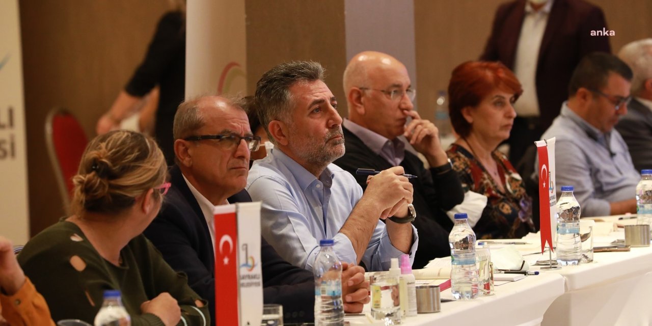 BAŞKAN SANDAL MUHTARLARLA BİR ARAYA GELDİ