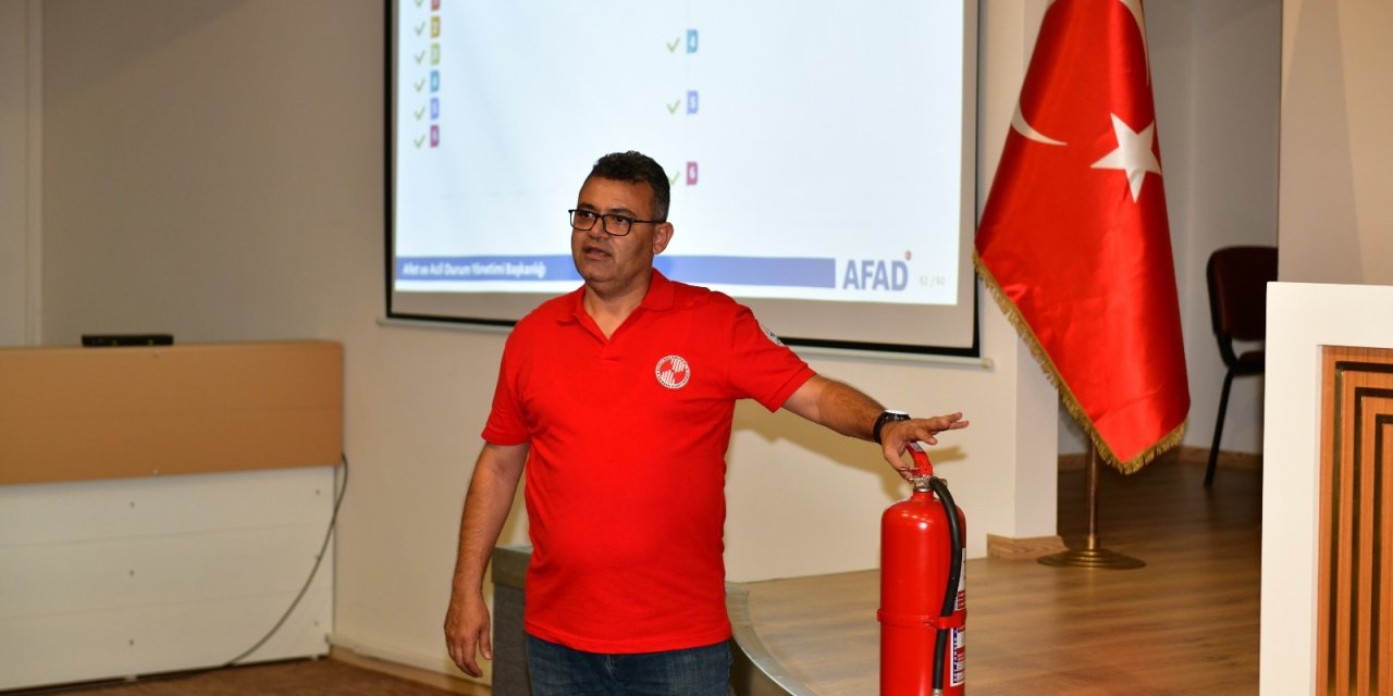 ÇİĞLİ DOĞAL AFETLERDE MAK EKİBİNE EMANET