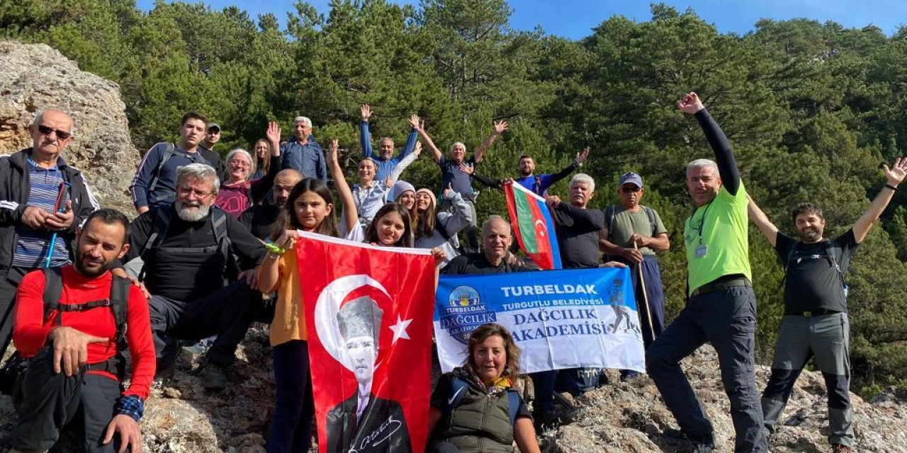 TURBELDAK’TAN ATA’YI ANMA TIRMANIŞI
