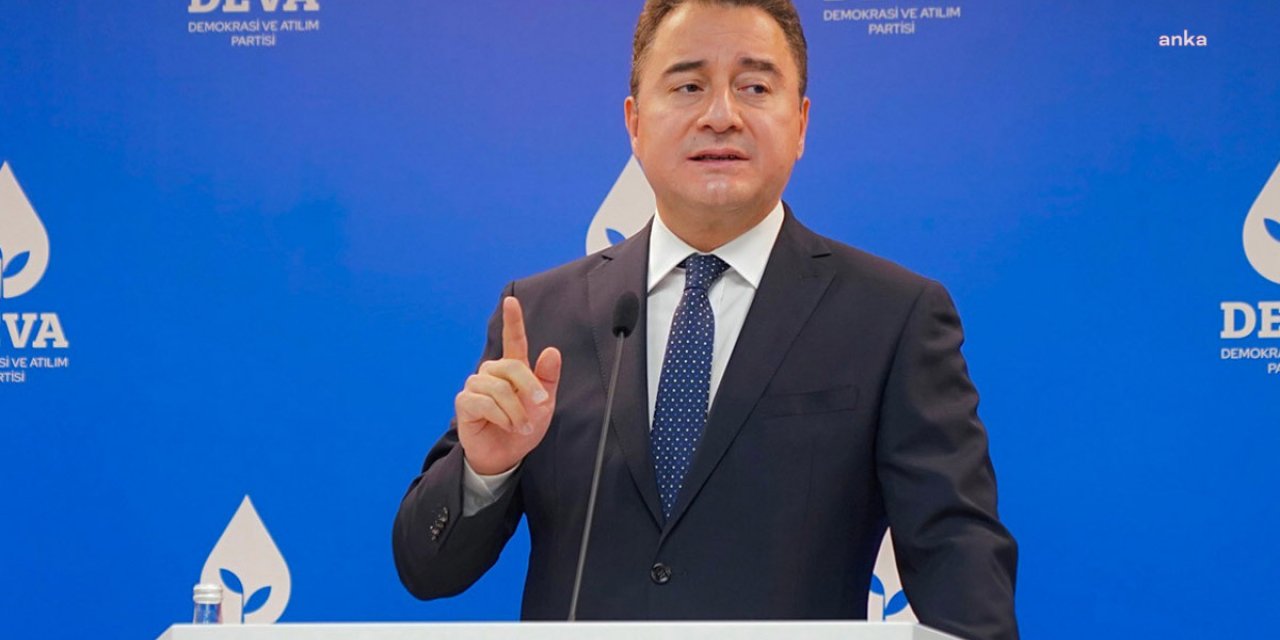 BABACAN'DAN SEDAT PEKER TEPKİSİ: "ORADA KİMSE VAR MI, DAHA NE OLMASI GEREKİYOR"