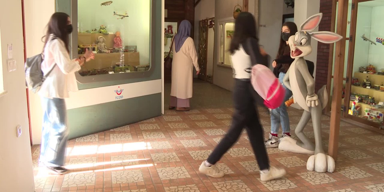 OYUNCAK MÜZESİ, ARA TATİLDE ÇOCUKLARI AĞIRLADI
