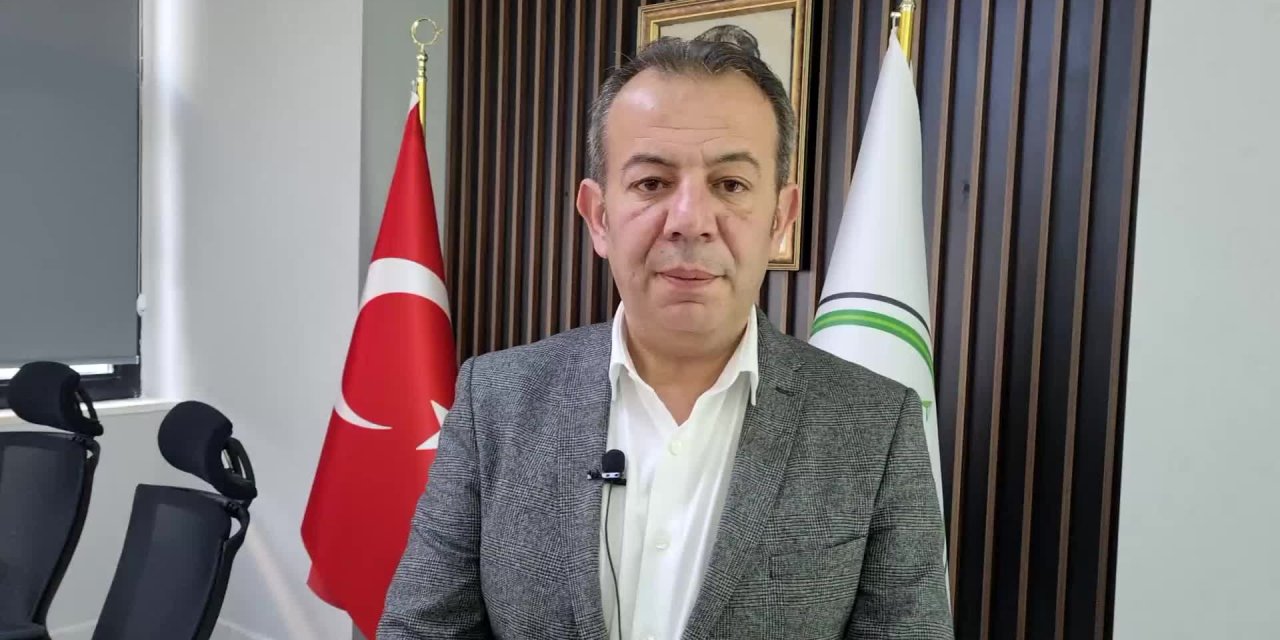 BOLU BELEDİYE BAŞKANI ÖZCAN’DAN "DEPREM" AÇIKLAMASI: “BOLU’DA ŞU ANA KADAR CAN VE MAL KAYBINA İLİŞKİN OLUMSUZ BİR HABER GELMEDİ”