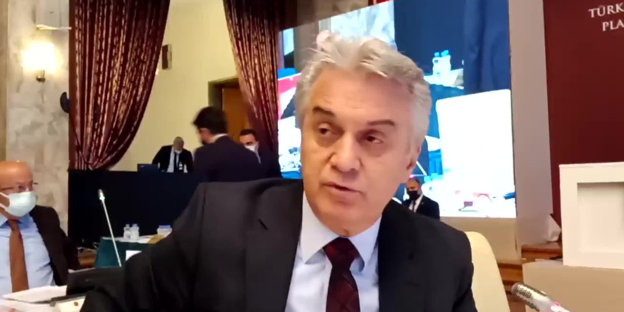 EMECAN'DAN BAKAN MUŞ'A: "YILIN İLK 9 AYINDA 71 BİN ESNAF KEPENK KAPATTI. SAYIN BAKAN ESNAF TEFECİLERİN ELİNE DÜŞMÜŞ DURUMDA"