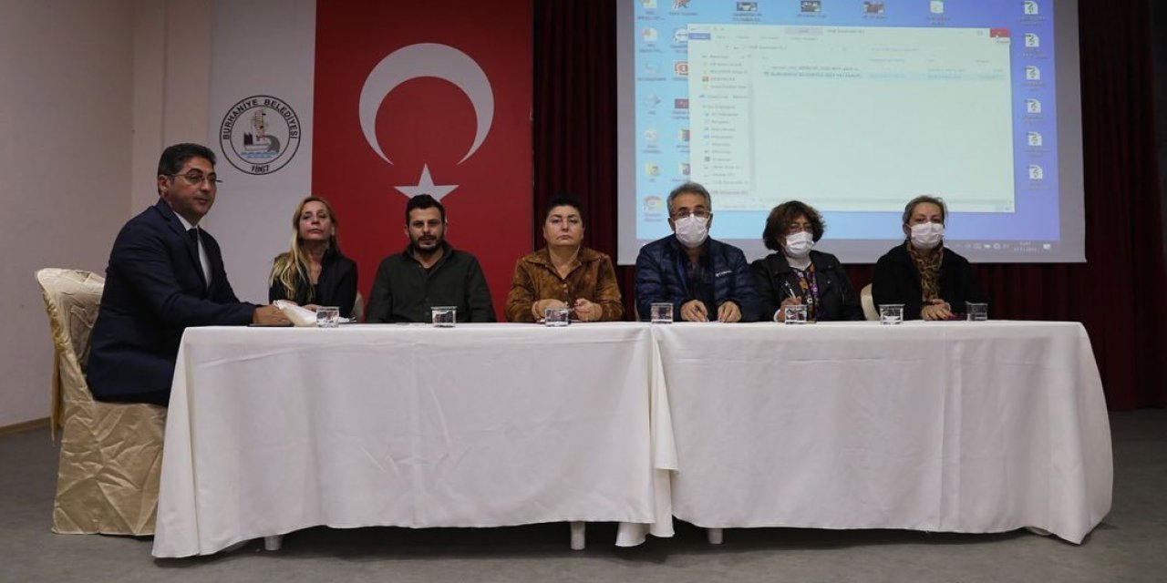 BURHANİYE BELEDİYESİ ÖĞRENCİLERE BURS VERECEK