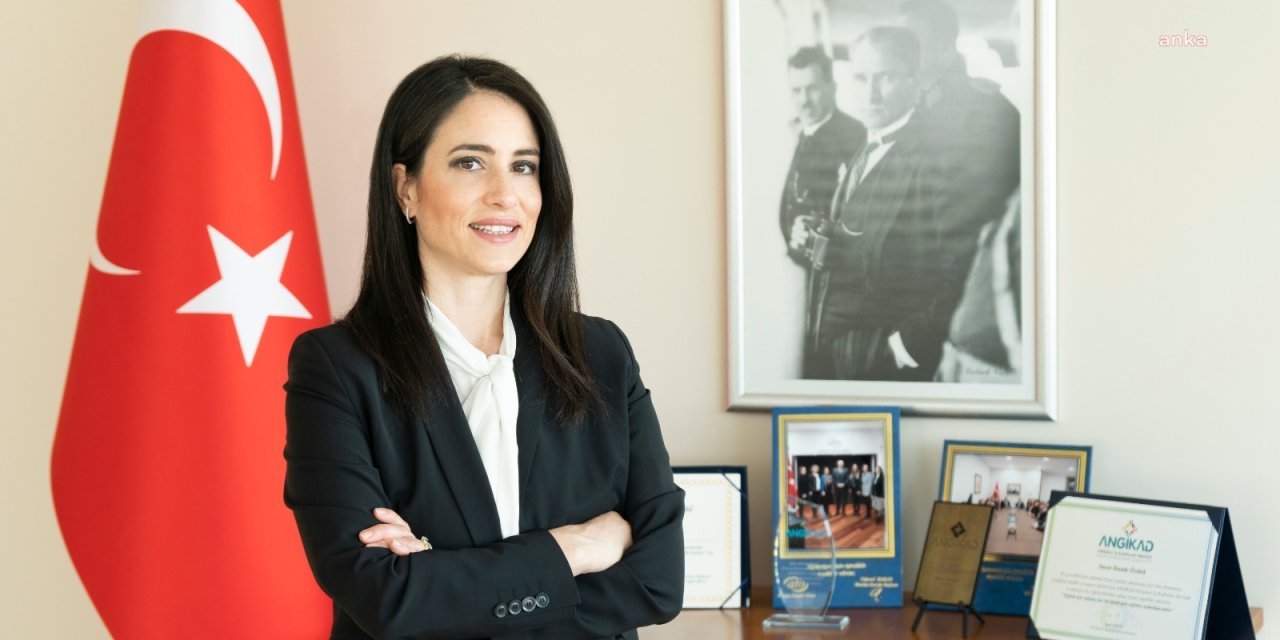 ANGİKAD BAŞKANI ÖZTÜRK: "CAM TAVAN, KADINLARIN ÜSTÜNDE BİR DUVAR GİBİ DURMAYA DEVAM EDİYOR"