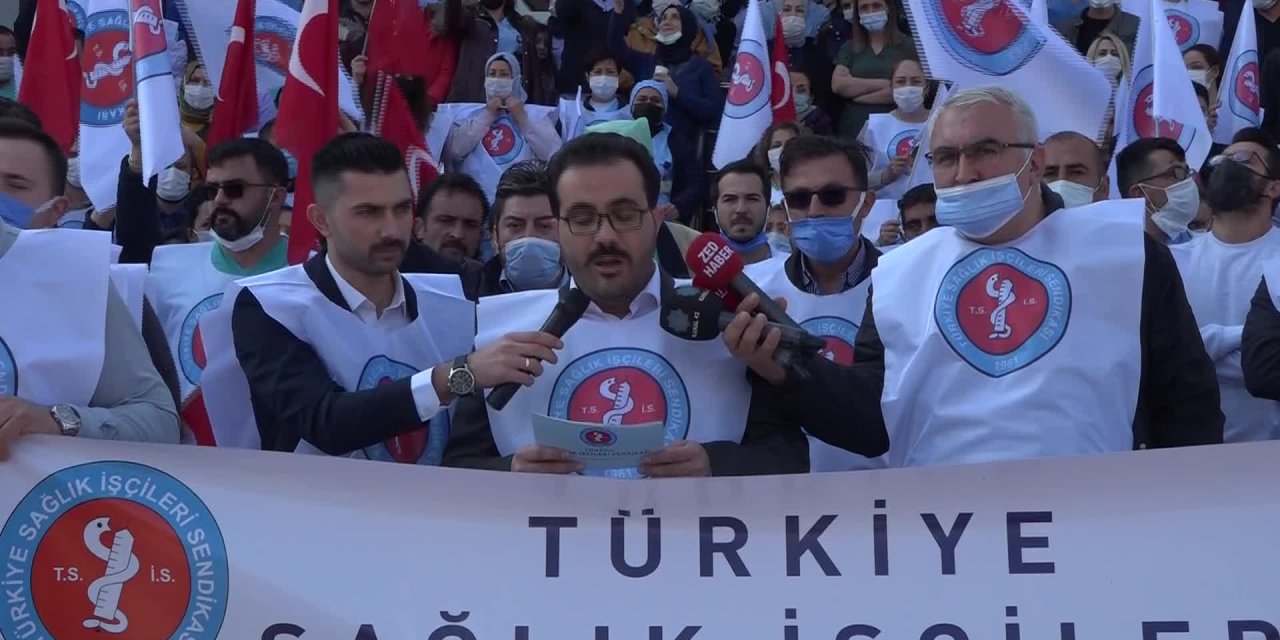 SELÇUK ÜNİVERSİTESİ SAĞLIK ÇALIŞANLARI, ALACAKLARINI TALEP ETTİ