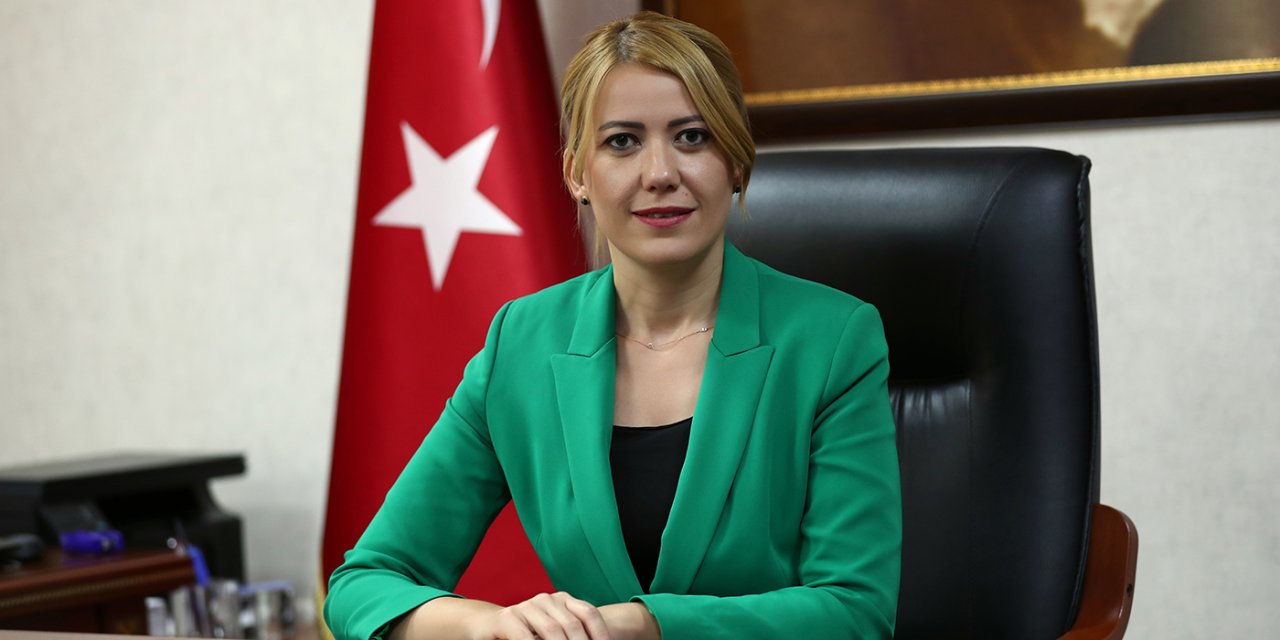 ATAOL BEHRAMOĞLU VE HALUK ÇETİN’DEN ÖĞRETMENLER GÜNÜNE ÖZEL ETKİNLİK