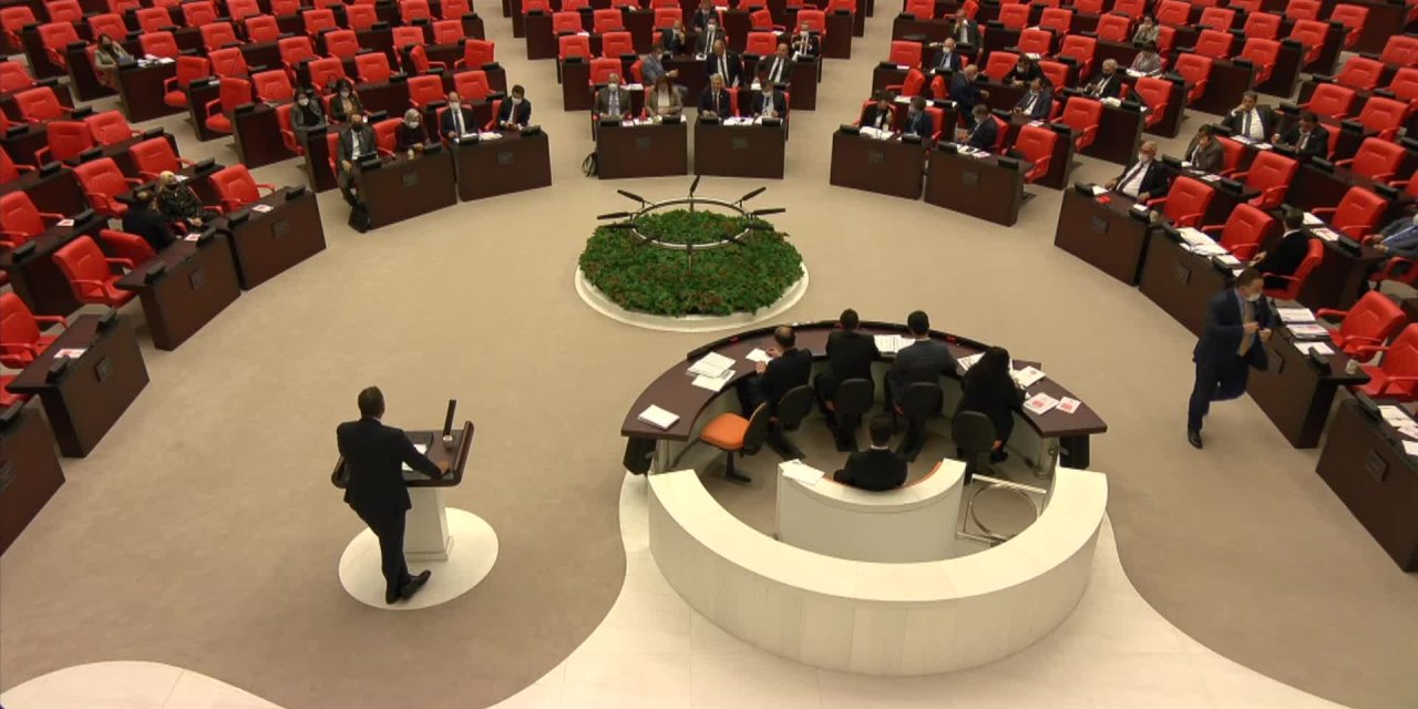 CHP’Lİ BAŞARIR: “JAPONYA’YI ÖRNEK ALMAYA KALKARSANIZ, SİZDEKİ BAKANLARIN ÇOĞU İNTİHAR EDER”