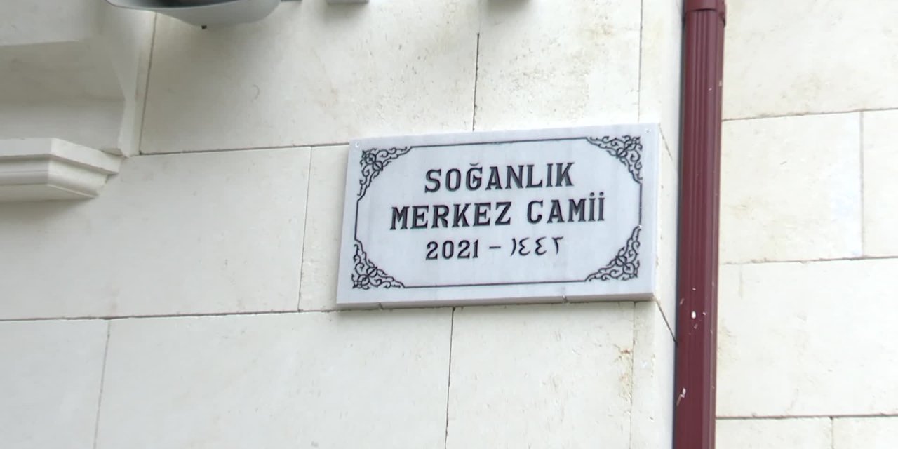 İMAMOĞLU, İBB'NİN YENİDEN İNŞA ETTİĞİ CAMİYİ İBADETE AÇTI: "UMARIM MİLLETİMİZİN TAKDİR ETTİĞİ İNSANLAR OLURUZ”