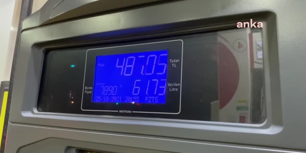 BU GECE BENZİNE 52, MOTORİNE 50 KURUŞ ZAM